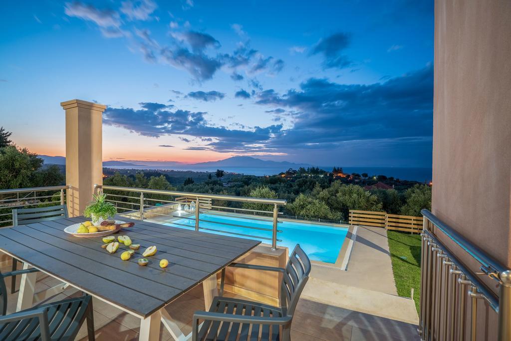 Merovigli Villa Tragaki Esterno foto